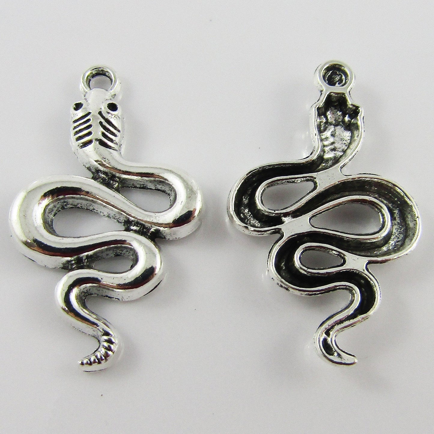 Bulk Cobra Snake Charm Pendant Serpent Snake Reptile 30x18mm Select Qty