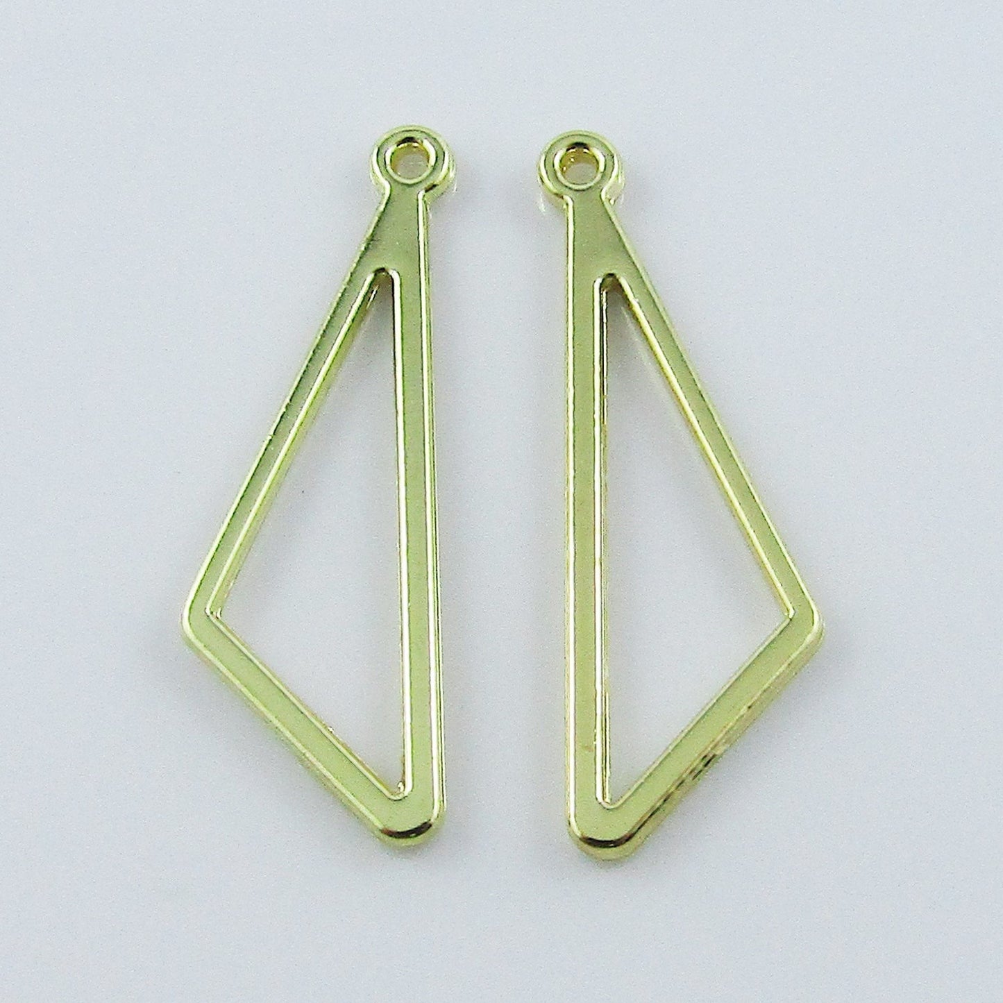 10pcs Scalene Triangle Small Charm Pendant Earrings Light Gold Alloy 27x9mm