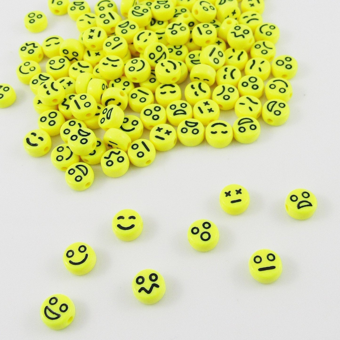 Bulk 380pcs Emoji Opaque Yellow Acrylic Flat Round 7x4mm, Hole: 1.6mm