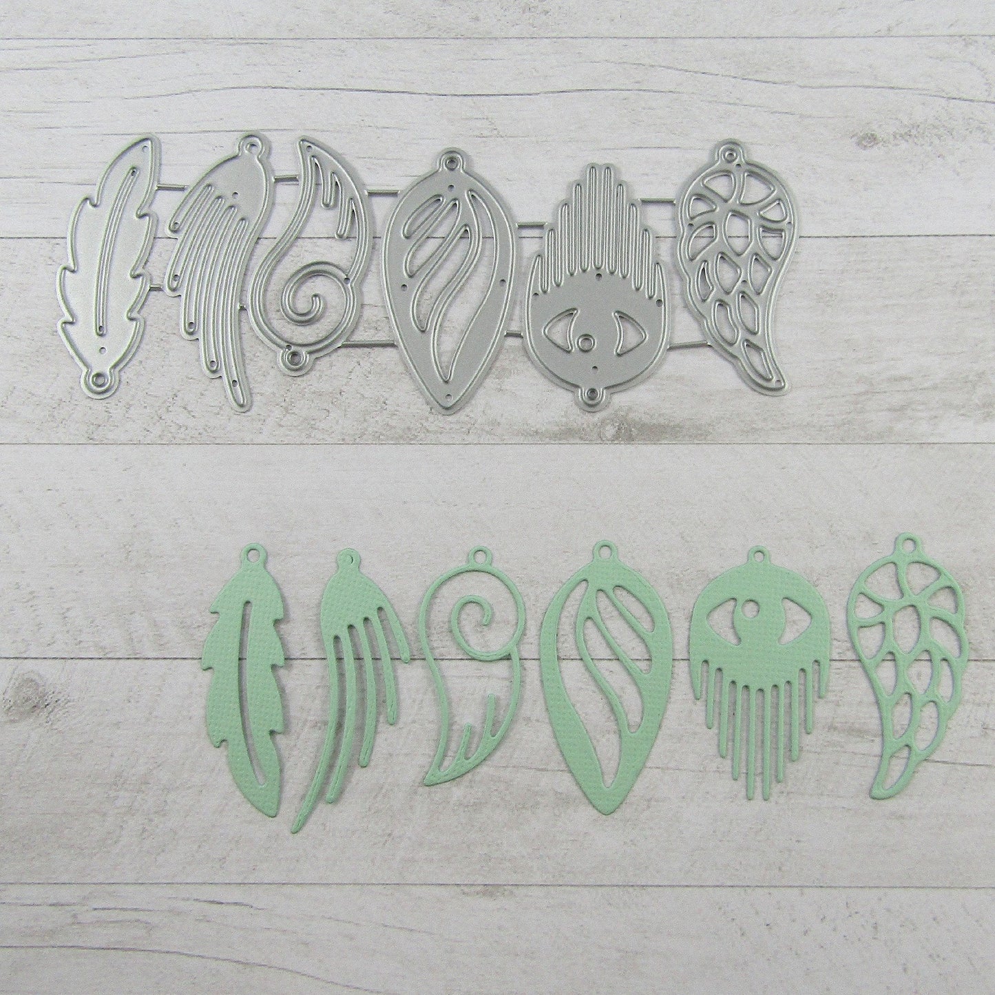 Feathers Cutting Die Carbon Steel Scrapbooking Card Making etc